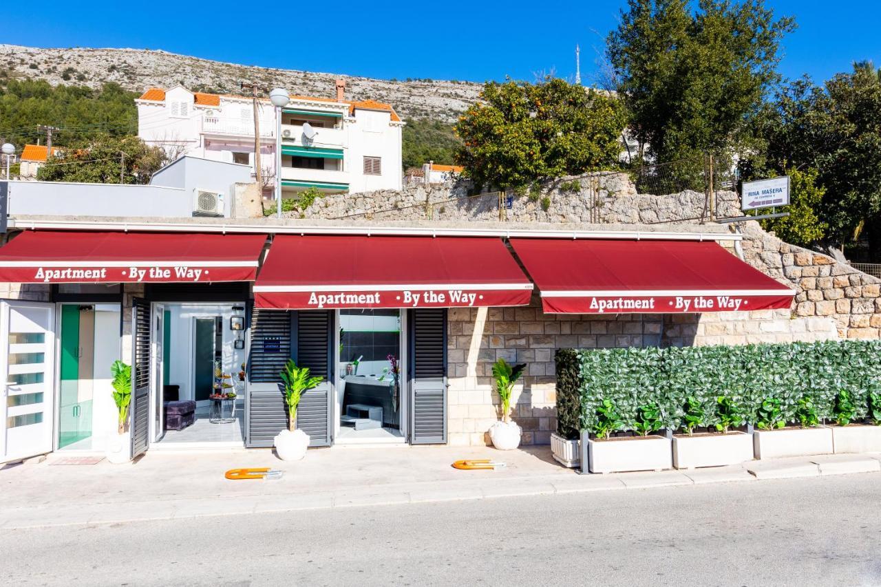 Apartment By The Way Hot Tub And Free Parking Dubrovnik Exterior photo